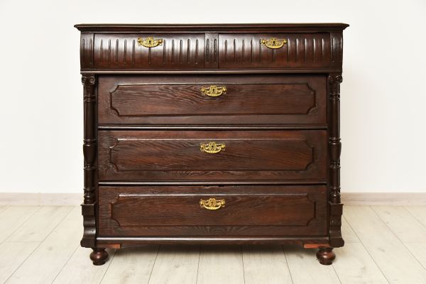 Dresser Assembly in Norfolk